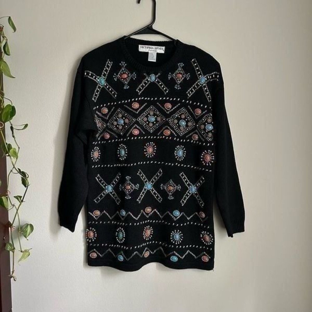Victoria Jones Beaded Turquoise & Coral Colors Black Sweater size Petite‎ Medium